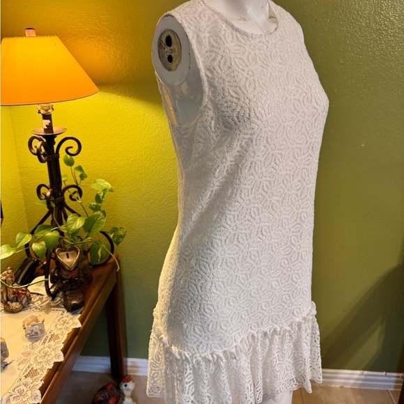 Trina Turk white Lace Dress - Picture 8 of 9